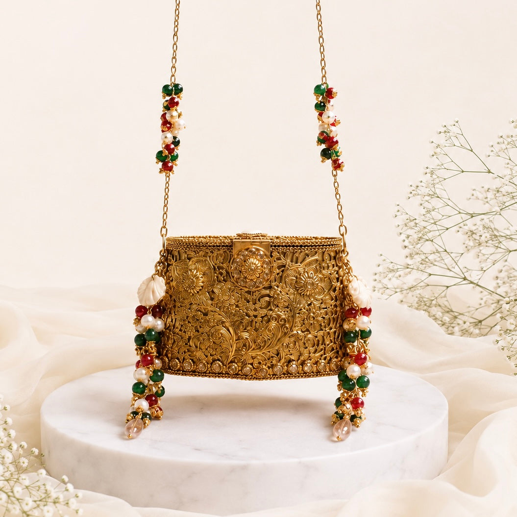 Noor-e Shahi Clutch