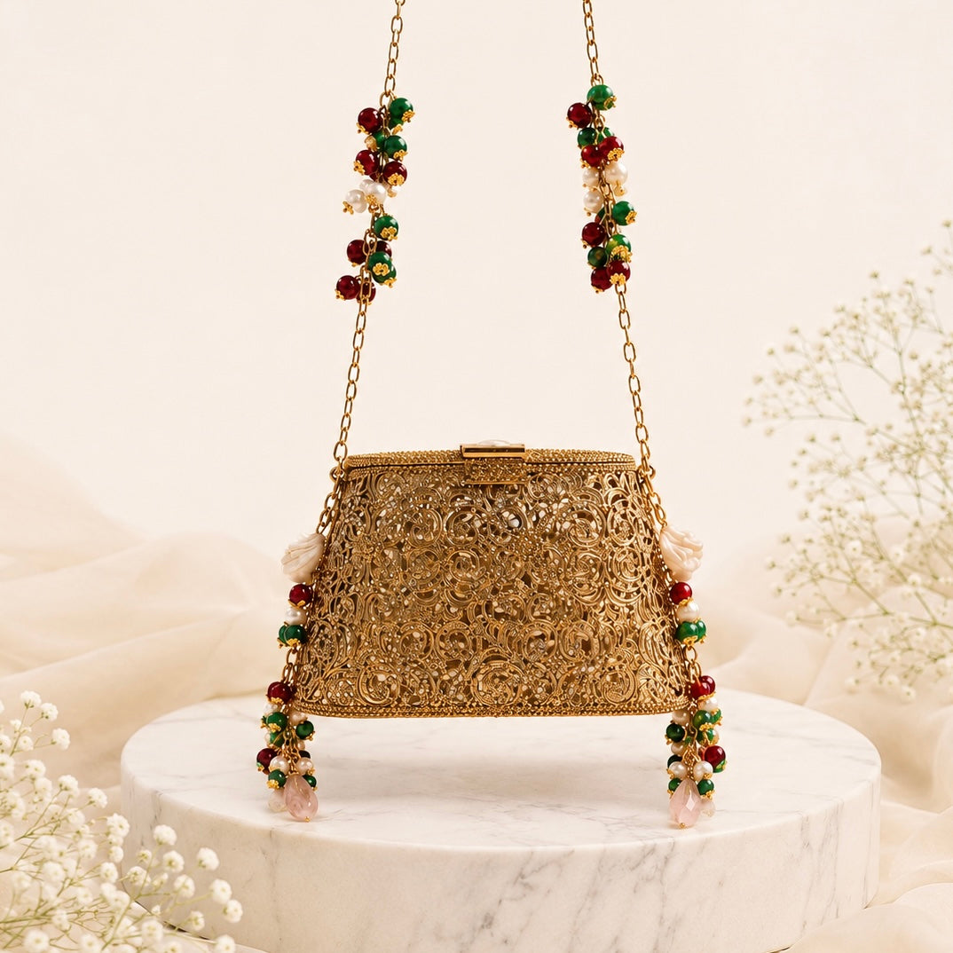 Noor-e Shahi Clutch